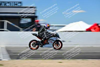 media/Mar-25-2024-Moto Forza (Mon) [[8d4319bd68]]/3-Intermediate Group/Session 4 (Front Straight Speed Pans)/